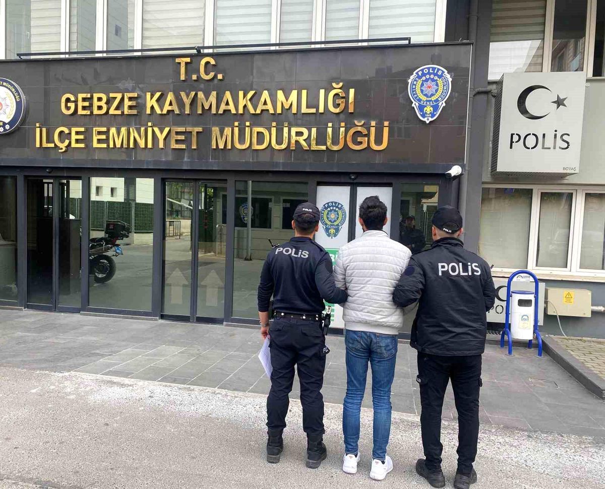 Kocaeli'nde Dolandırıcılık Zanlısı Operasyonla Yakalandı