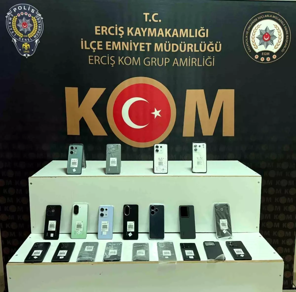 Erciş'te Gümrük Kaçağı Ürün Operasyonu