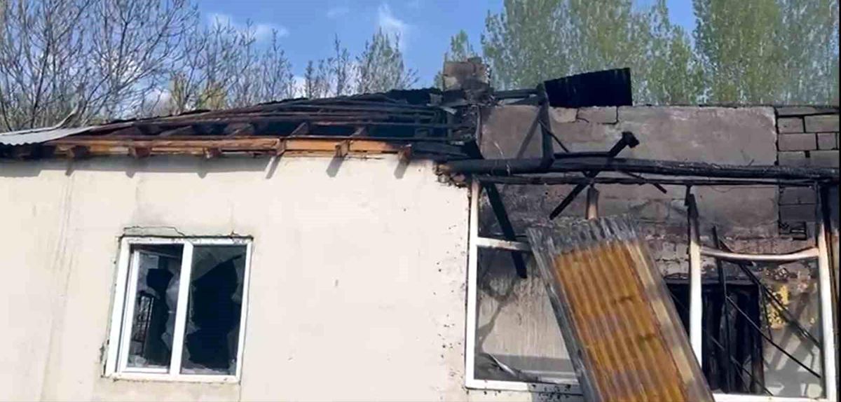 Hakkari'de Yangın Korkusu: Aile Son Anda Kurtuldu