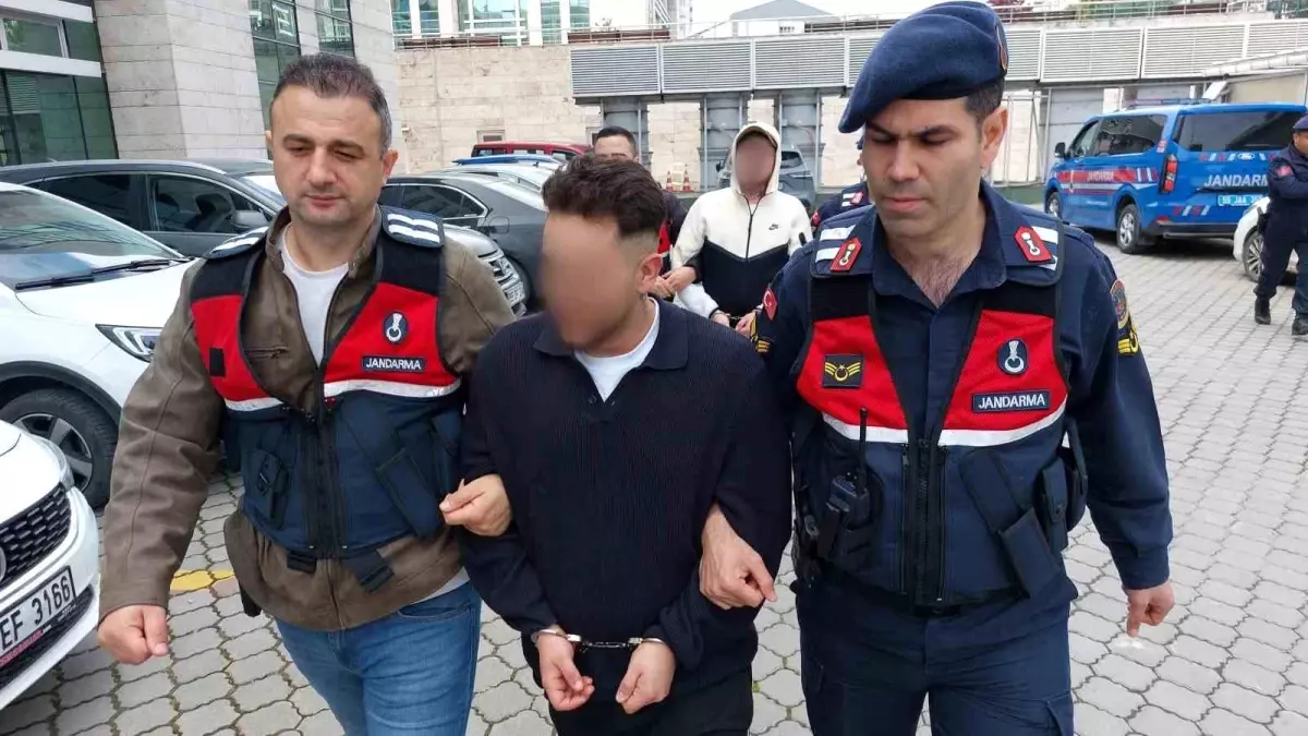 Samsun'da Uyuşturucu Operasyonu: 2 Kişi Yakalandı