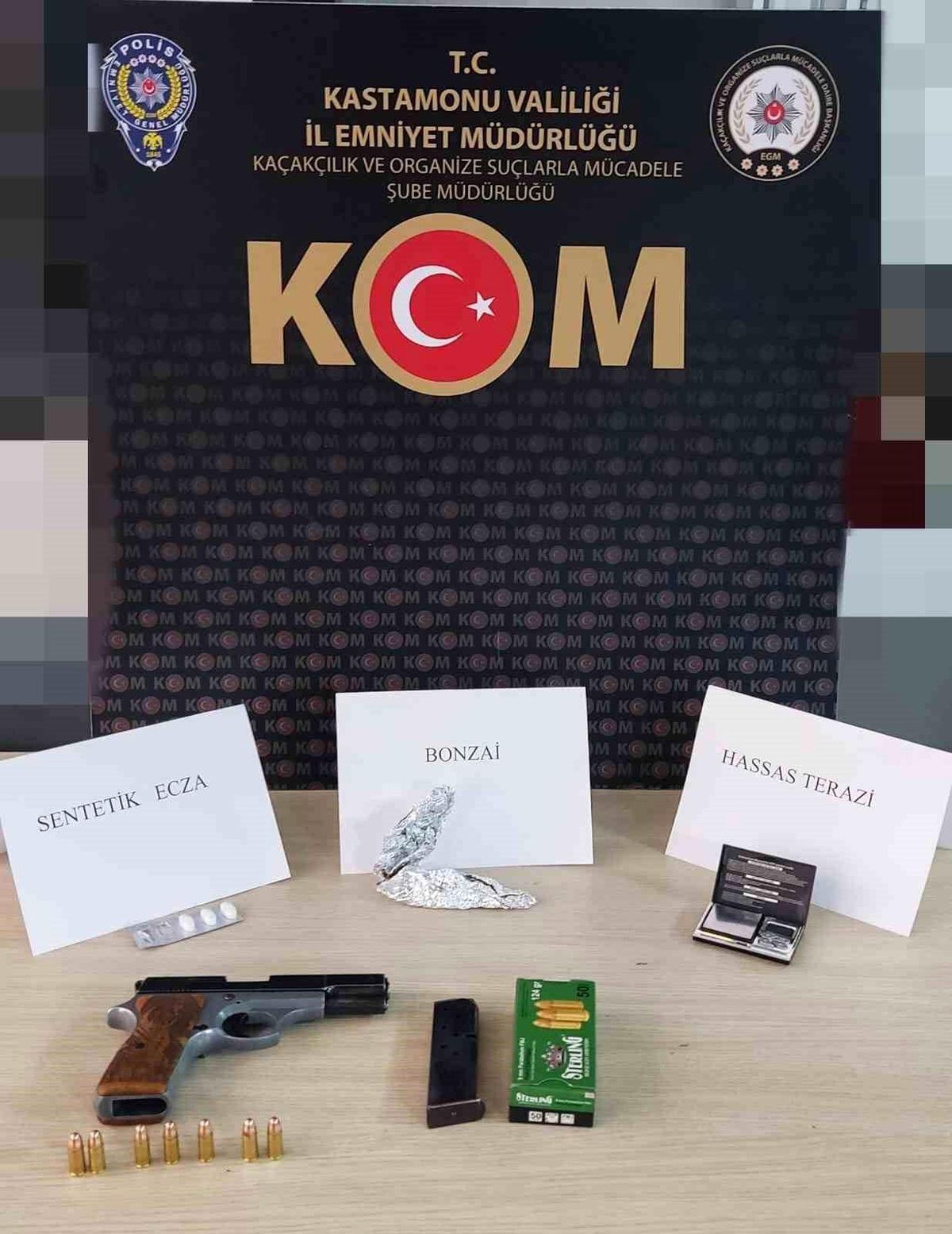 Kastamonu'da Kaçakçılık Operasyonu: 4 Gözaltı