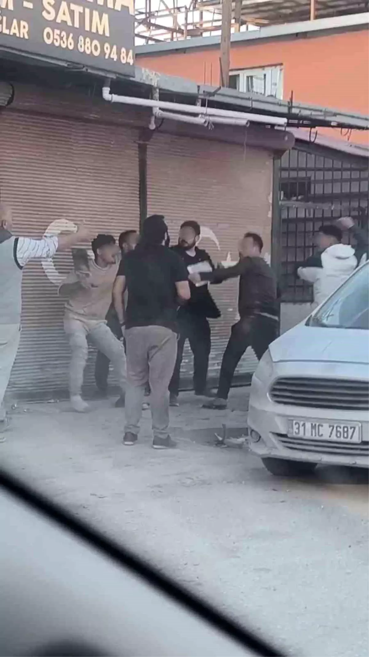 Hatay'da Yumruklu ve Keserli Kavga: 2 Yaralı