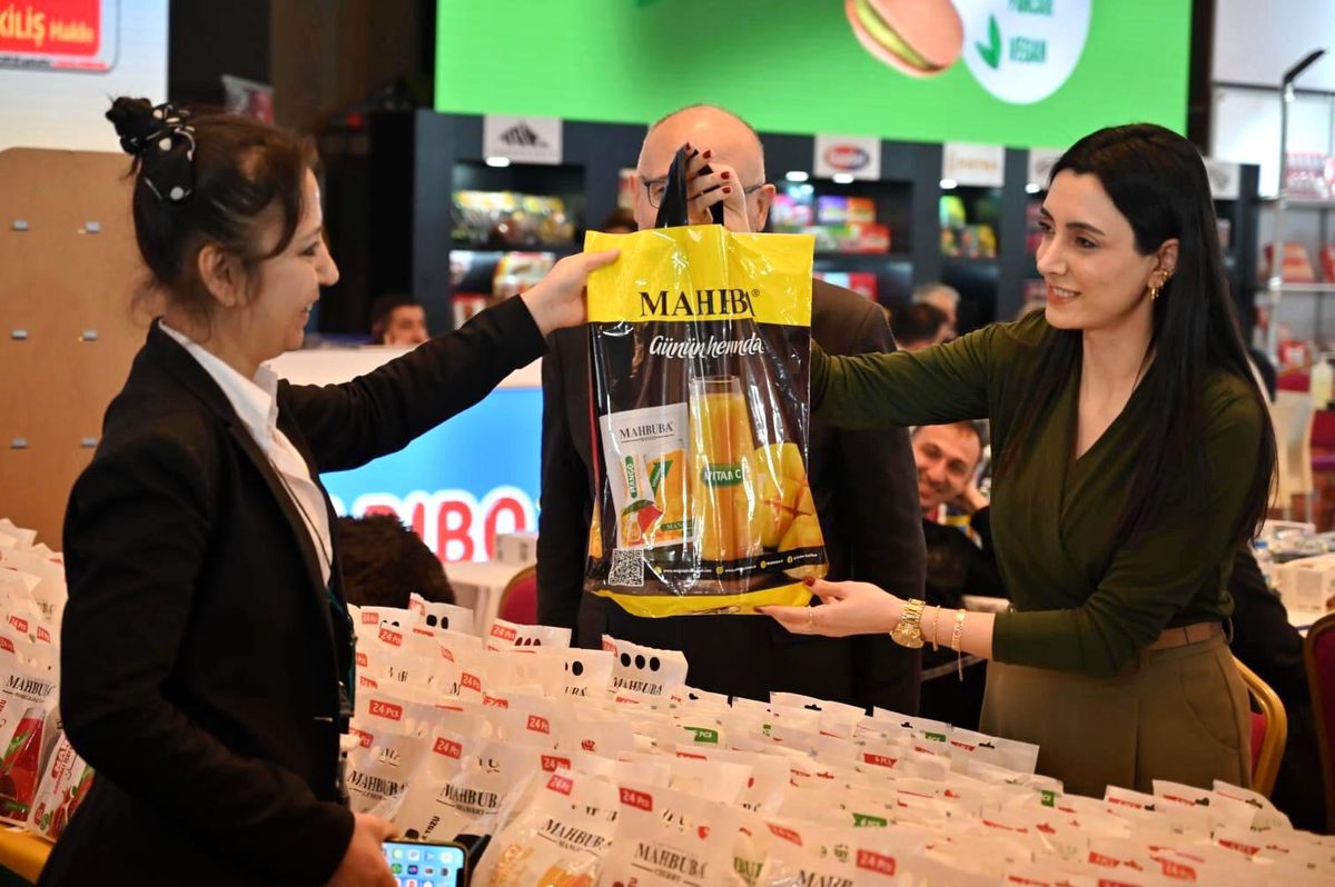 Mahbuba Fuarında Büyük İlgi Gördü