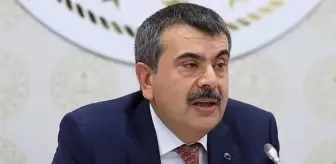 Depremden sonra İstanbul'da 4 okul binası boşaltıldı