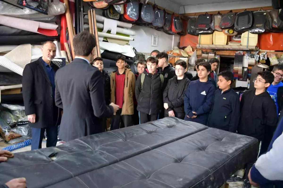 Öğrenciler Meslekleri Yerinde Tanıdı