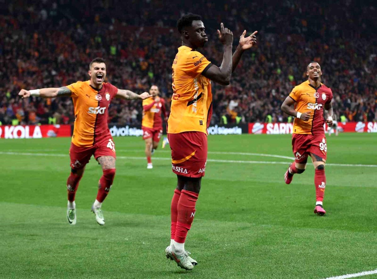 Galatasaray'ın Savunma Başarısı: Süper Lig'de Kalesini Gole Kapatan Tek Takım