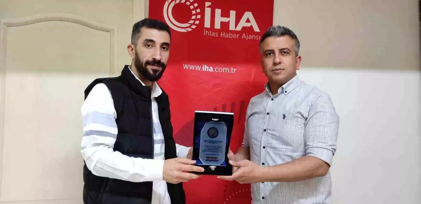 Güneşin Çocukları Spor Kulübü'nden İHA'ya Teşekkür Plaketi