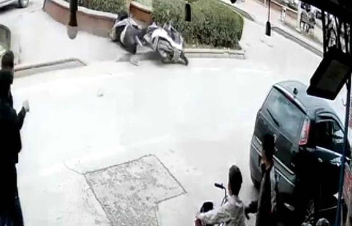 Kilis'te Motosiklet Kazası: Sürücü Ağır Yaralandı