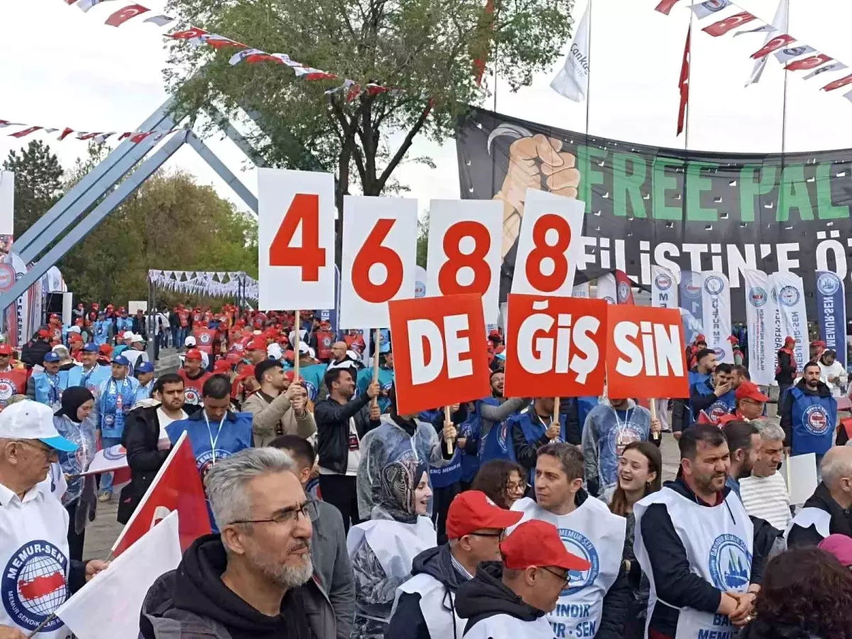 Memur-Sen Genel Başkanı Yalçın: 'Tavsiyeye uymanın değil, günü kurtarmanın derdindeyiz'