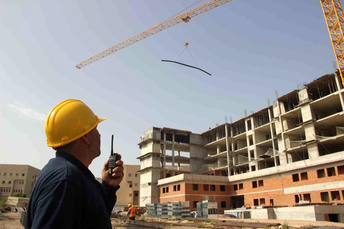 Şanlıurfa'da İnşaat İşçileri 1 Mayıs'ı Çalışarak Geçirdi