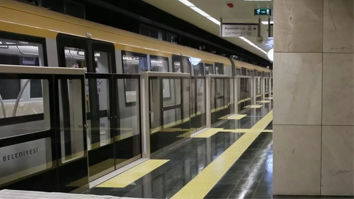 TRAFİĞE KAPALI YOLLAR || 1 Mayıs 2025 Perşembe günü İstanbul'da metro ve metrobüsler çalışıyor mu, hangi yollar trafiğe kapalı?