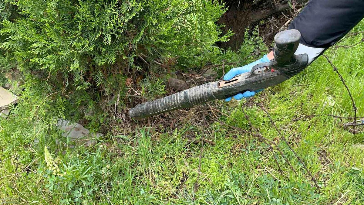Eskişehir'de Çalılar Arasında Gizlenmiş Pompalı Tüfek Bulundu