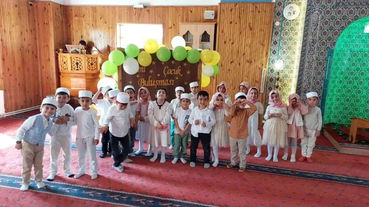 Erzincan'da Camii Çocuk Buluşması Gerçekleştirildi