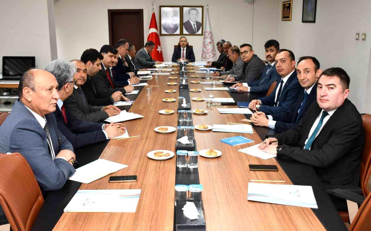 Eskişehir'de Aylık Eğitim Koordinasyon Toplantısı Gerçekleştirildi