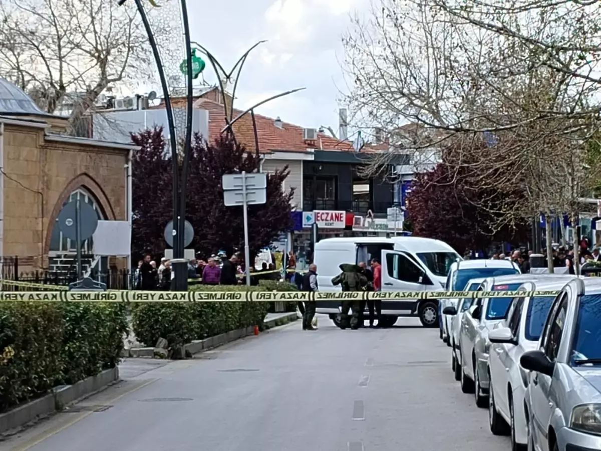 Kırşehir'de Şüpheli Valiz Boş Çıktı