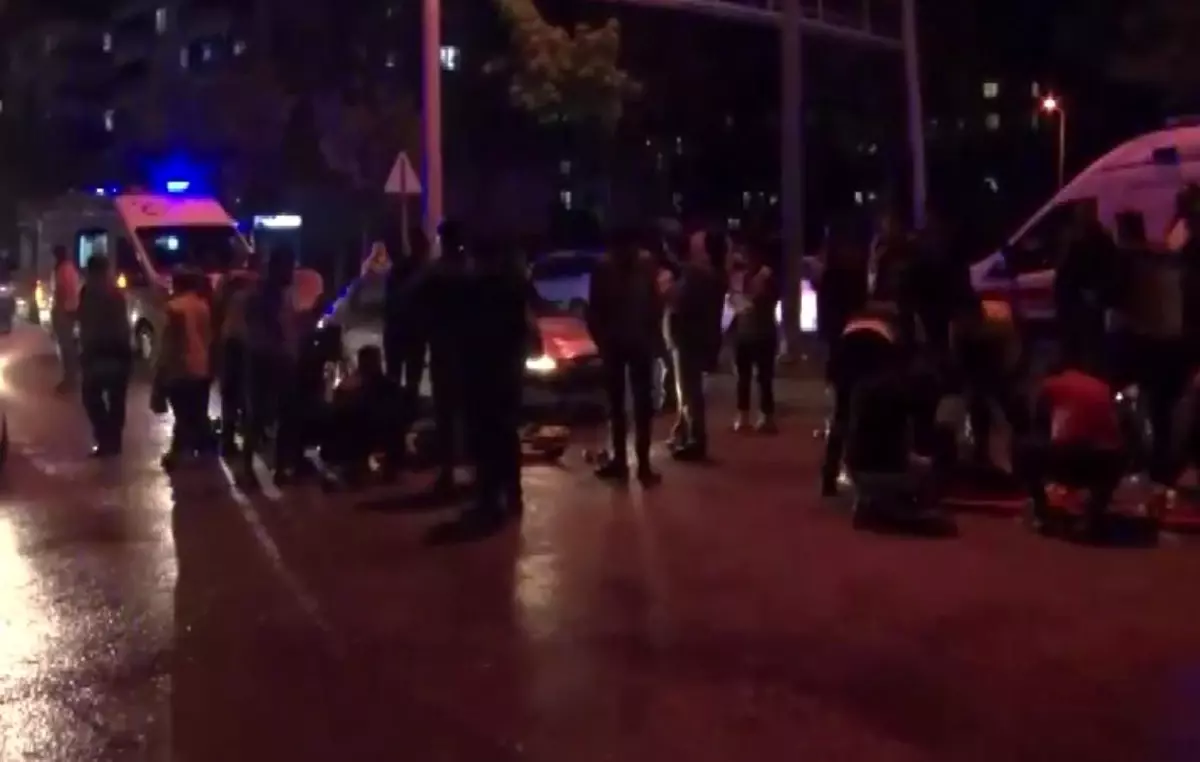 Gaziantep'te Otomobil Çarpması Sonucu 2 Yaya Yaralandı