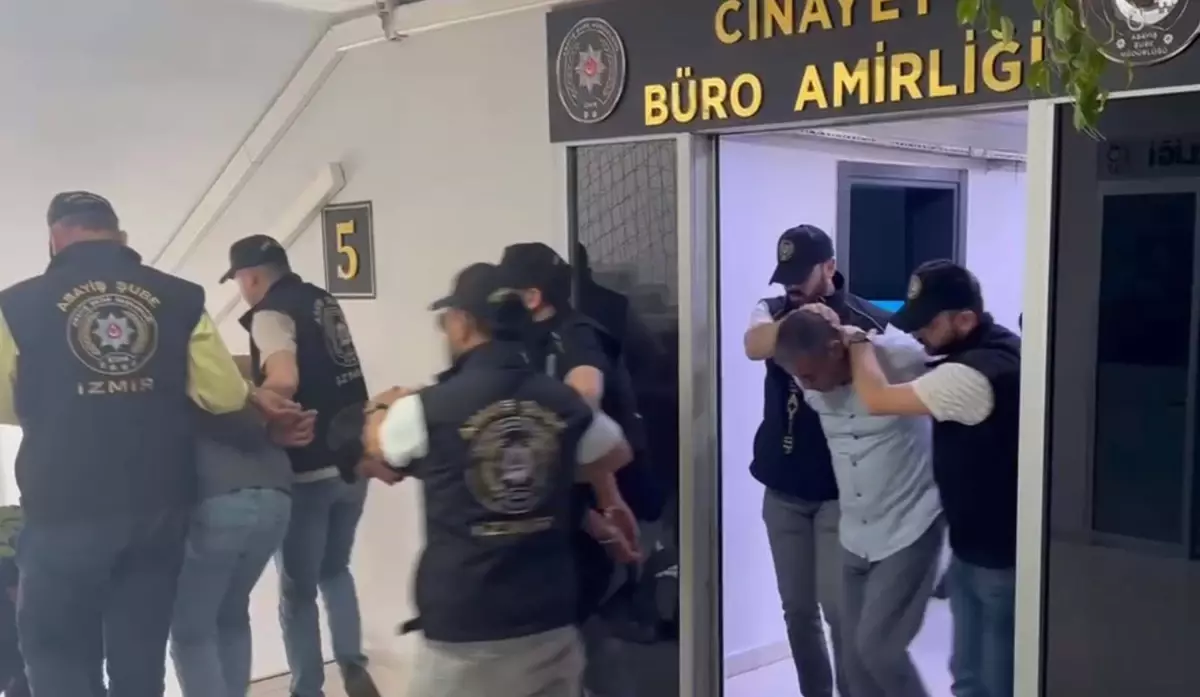İzmir'deki Nişan Atma Husumetinde Kavga: 1 Ölü, 9 Tutuklu