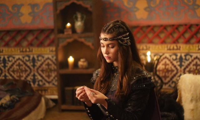 Kuruluş Osman dizisinde Orhan Bey ve Nilüfer Hatun ölecek mi? Orhan Bey ve Nilüfer Hatun diziden ayrılıyor mu?