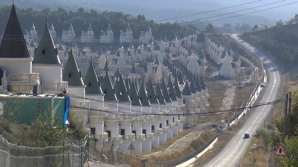 Burj Al Babas Projesine Dolandırıcılık İddianamesi: 885 Yıl Hapis İstendi
