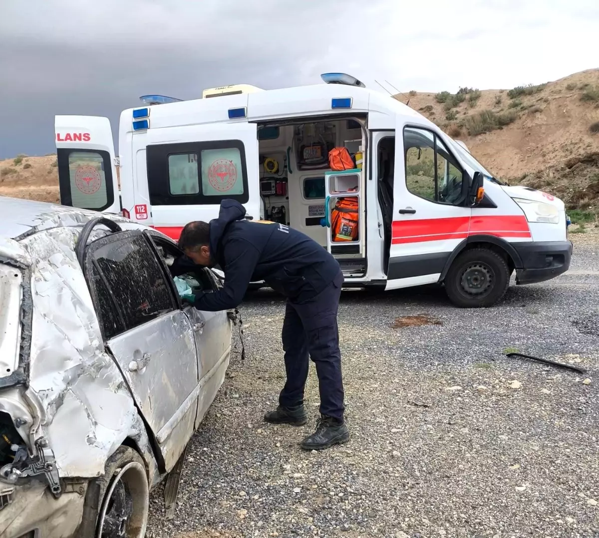 Van'da Otomobilin Takla Attığı Trafik Kazasında Sürücü Yaralandı