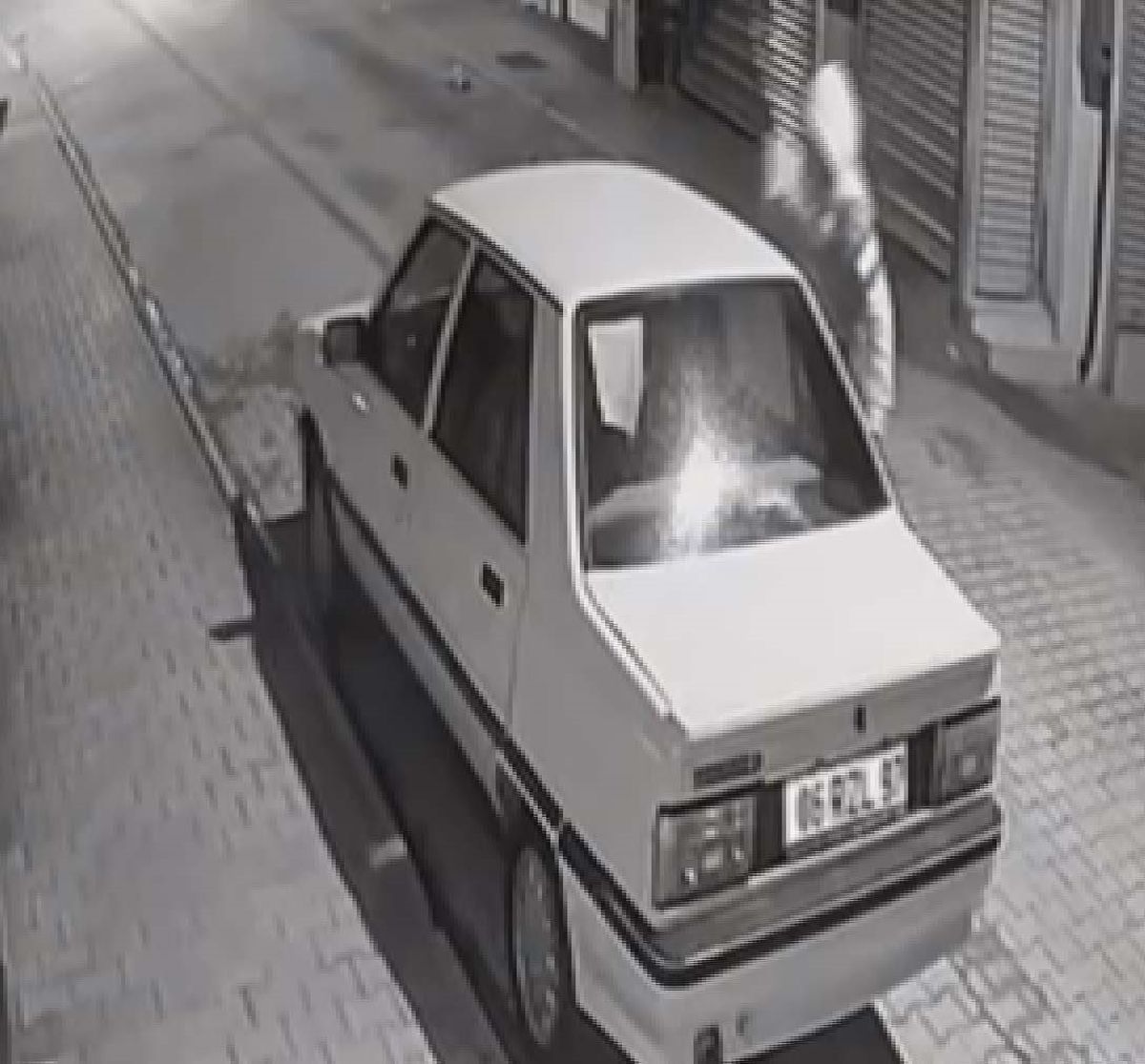 Ereğli'de 4 Otomobili Yakan Şüpheli Gözaltına Alındı