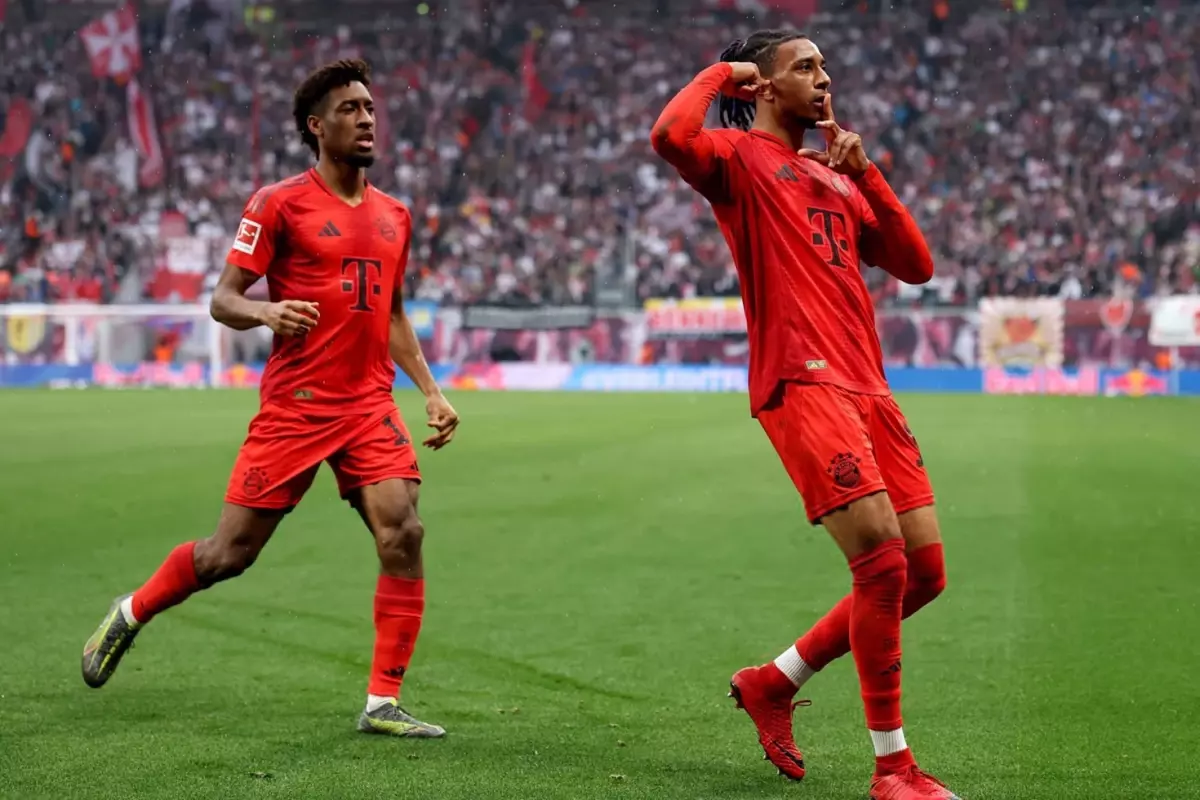 Bayern Münih şampiyonluğa sevinirken 90+5'te yediği golle yıkıldı