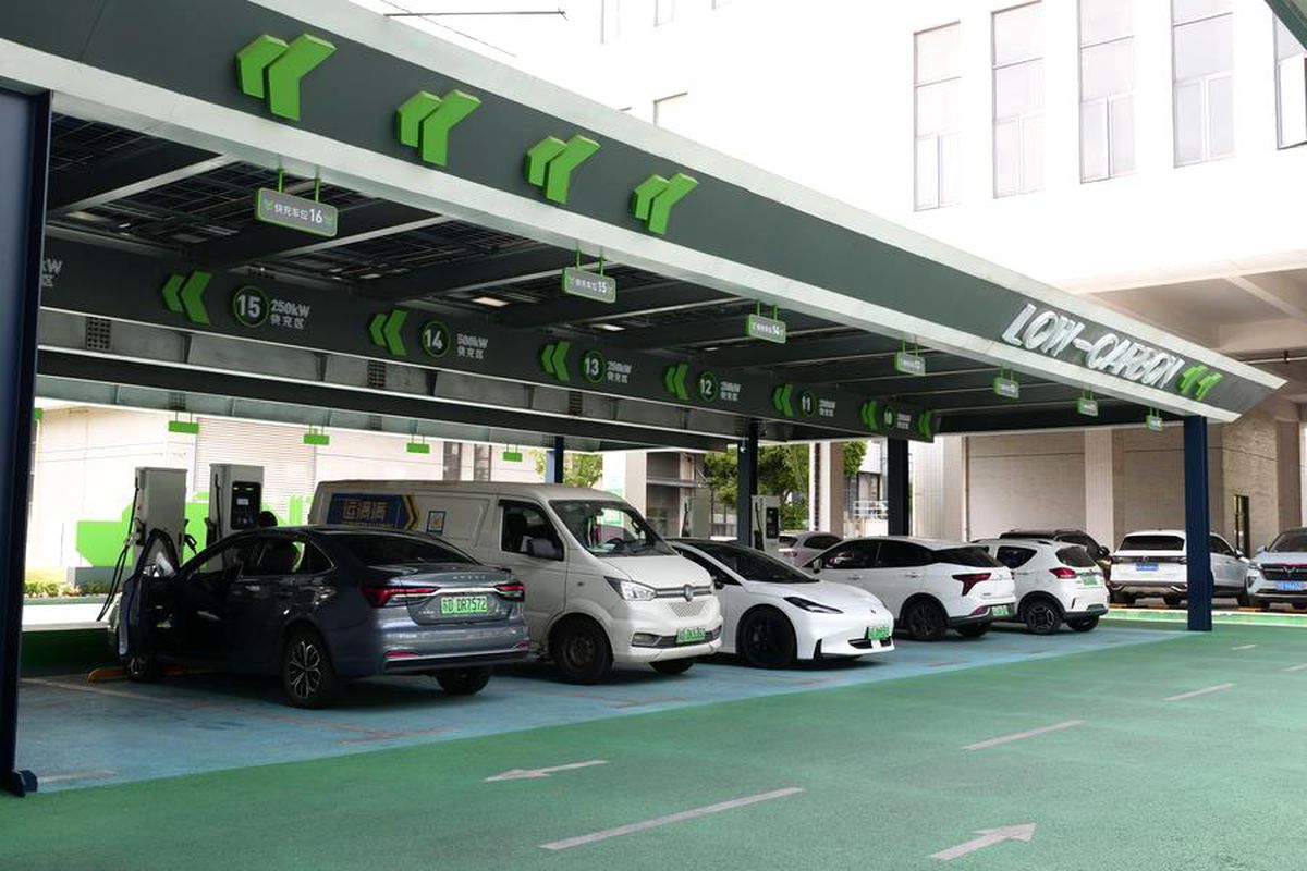 Çin'de Elektrikli Araç Şarj İstasyonları Yüzde 47,6 Arttı