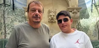 Ergin Ataman'ın oğlu babasının yuhalanmasına dayanamadı