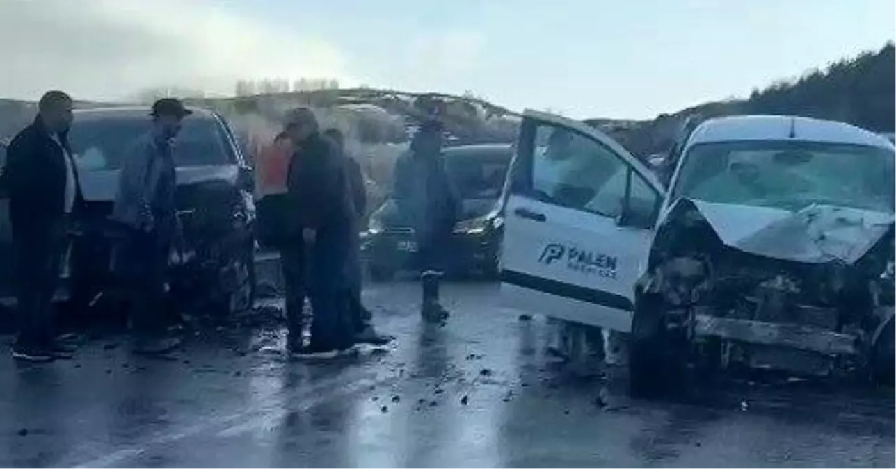 Erzurum İspir'de Trafik Kazası: 4 Yaralı
