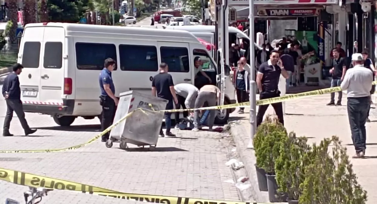 Adıyaman'da Bomba Paniği: Boş Valiz Trafiği Kapatıldı