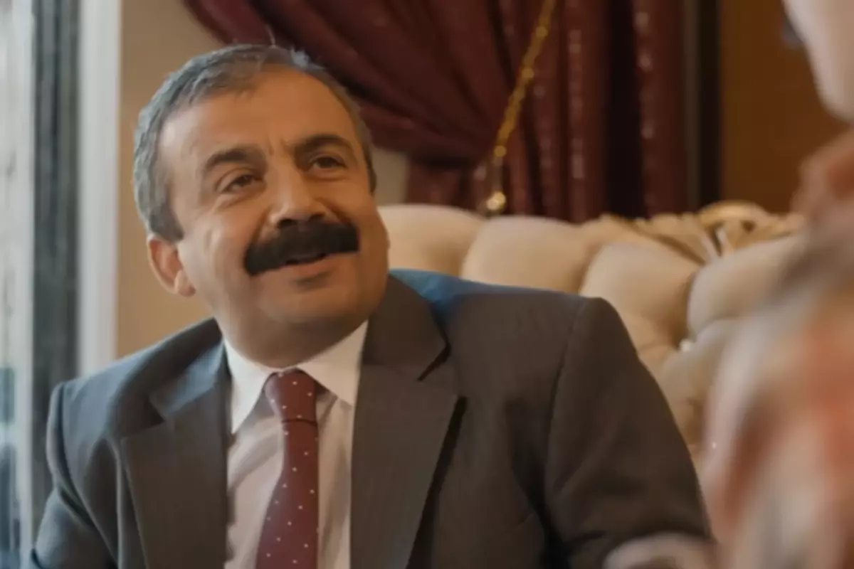 Önder'in az bilinen yönü! Çok sayıda filme damgasını vurmuştu