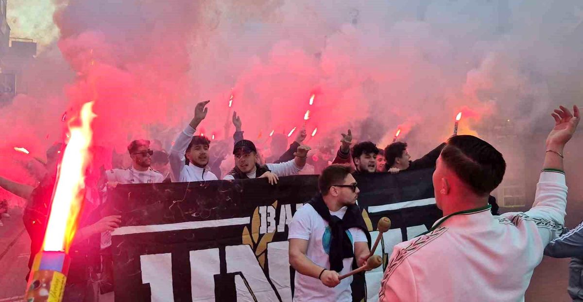 Fenerbahçe-Beşiktaş Derbisi Öncesi Bartın'da Coşkulu Yürüyüş