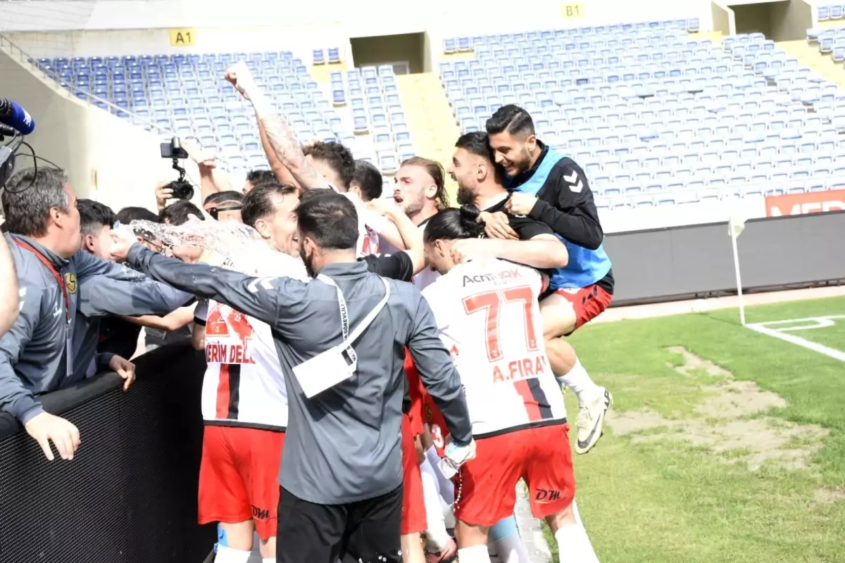 Eskişehirspor, 3. Lig'e Yükseldi