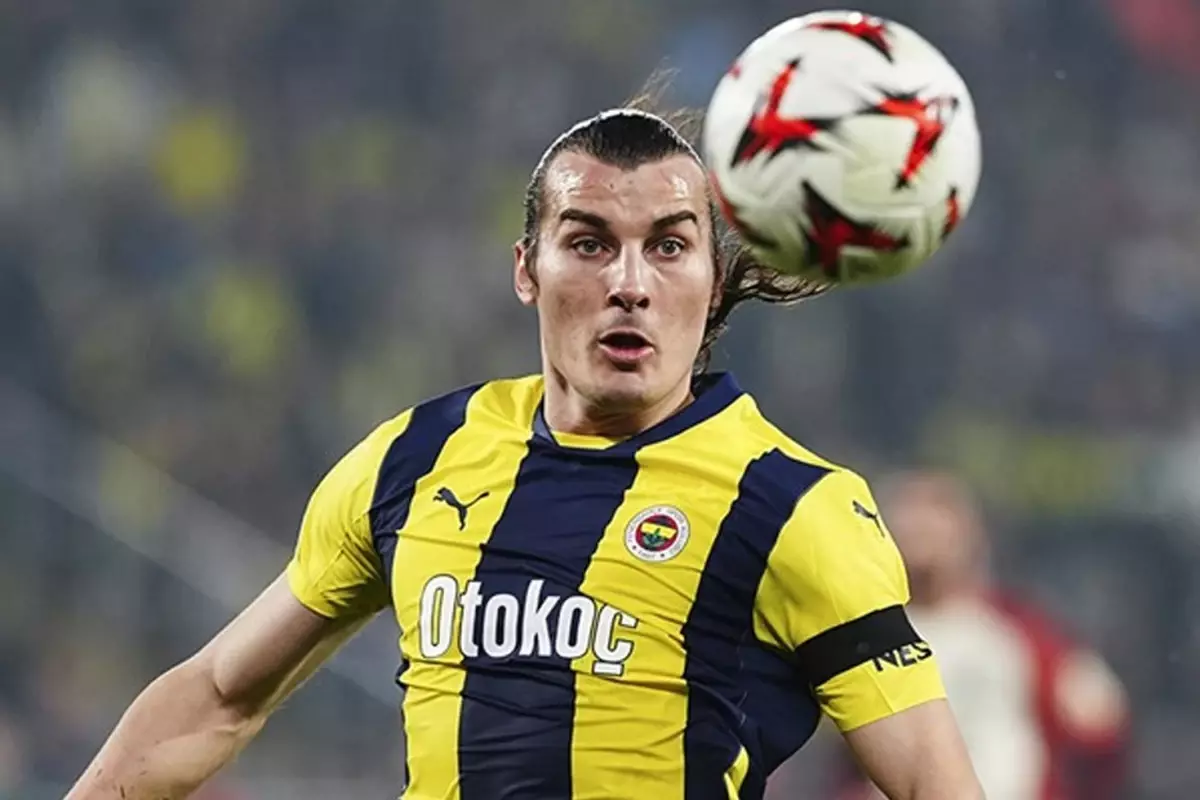 Fenerbahçe'ye Çağlar Söyüncü'den kötü haber