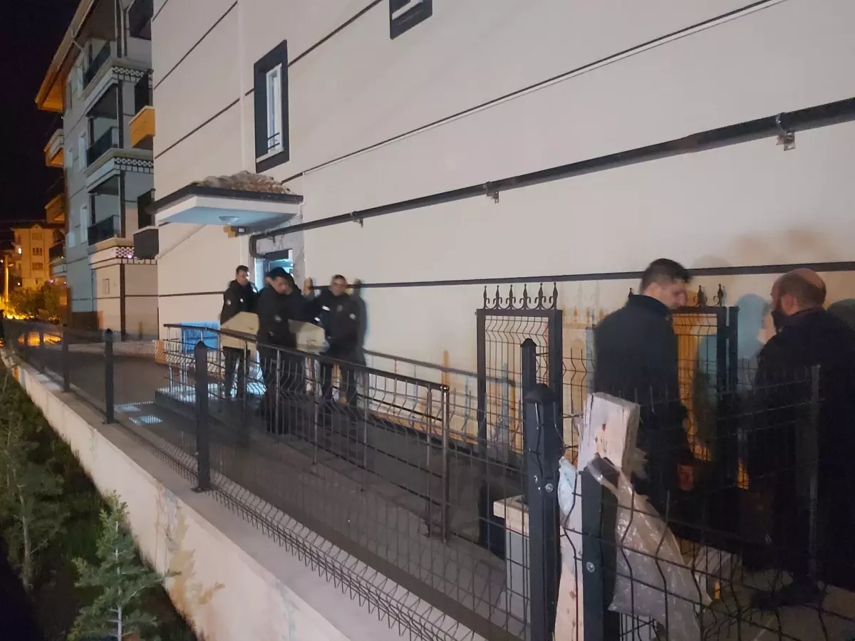 Komşusunu öldüren adam intihar etti
