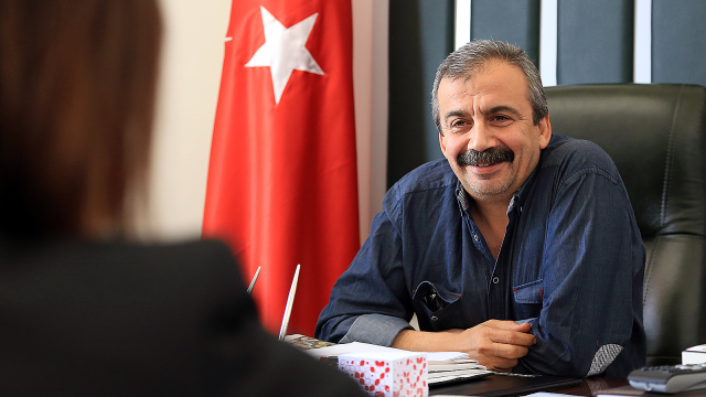 Sırrı Süreyya Önder is being sent off on his last journey! Here are the details of the funeral program