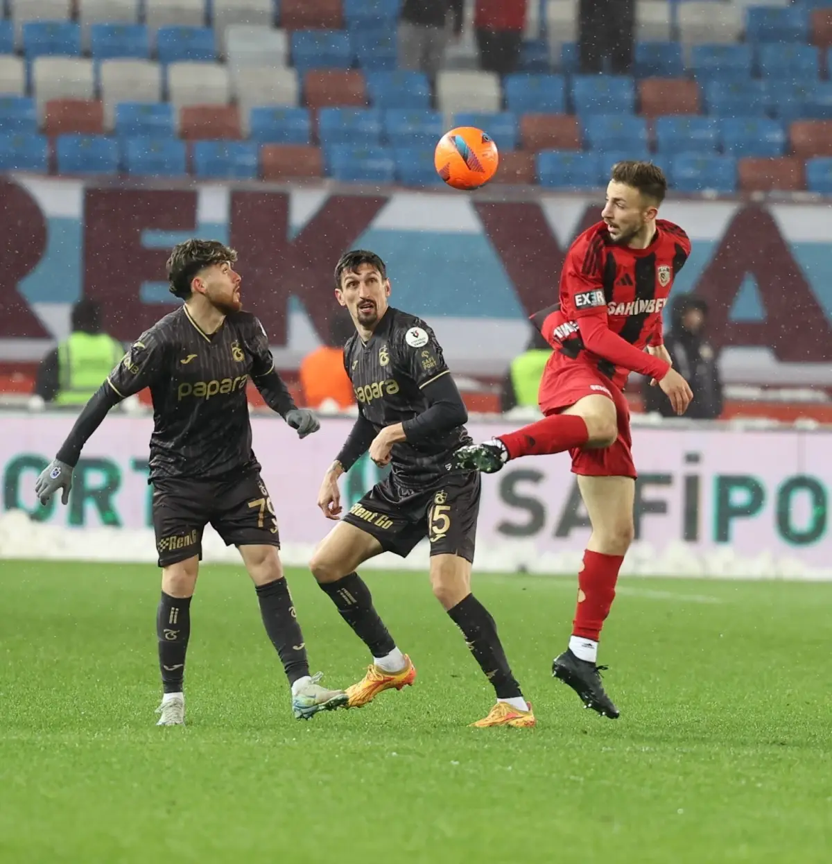 Trabzonspor'da İki Oyuncunun Yaralanma Durumu