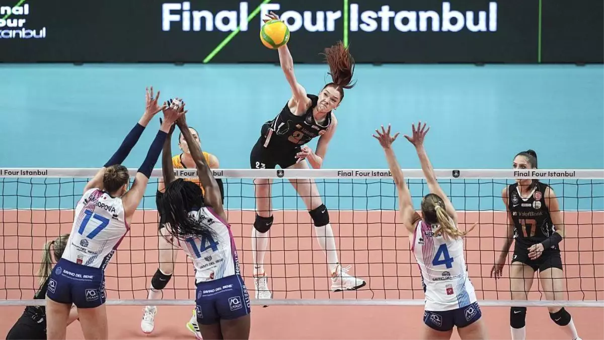 VakıfBank, Şampiyonlar Ligi'nde Yedinci Kupası İçin Sahaya Çıkıyor