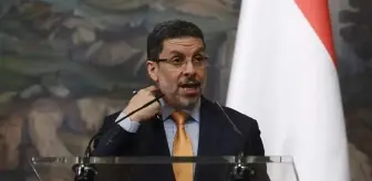 Yemen Başbakanı Ahmed Avad bin Mübarek istifa etti