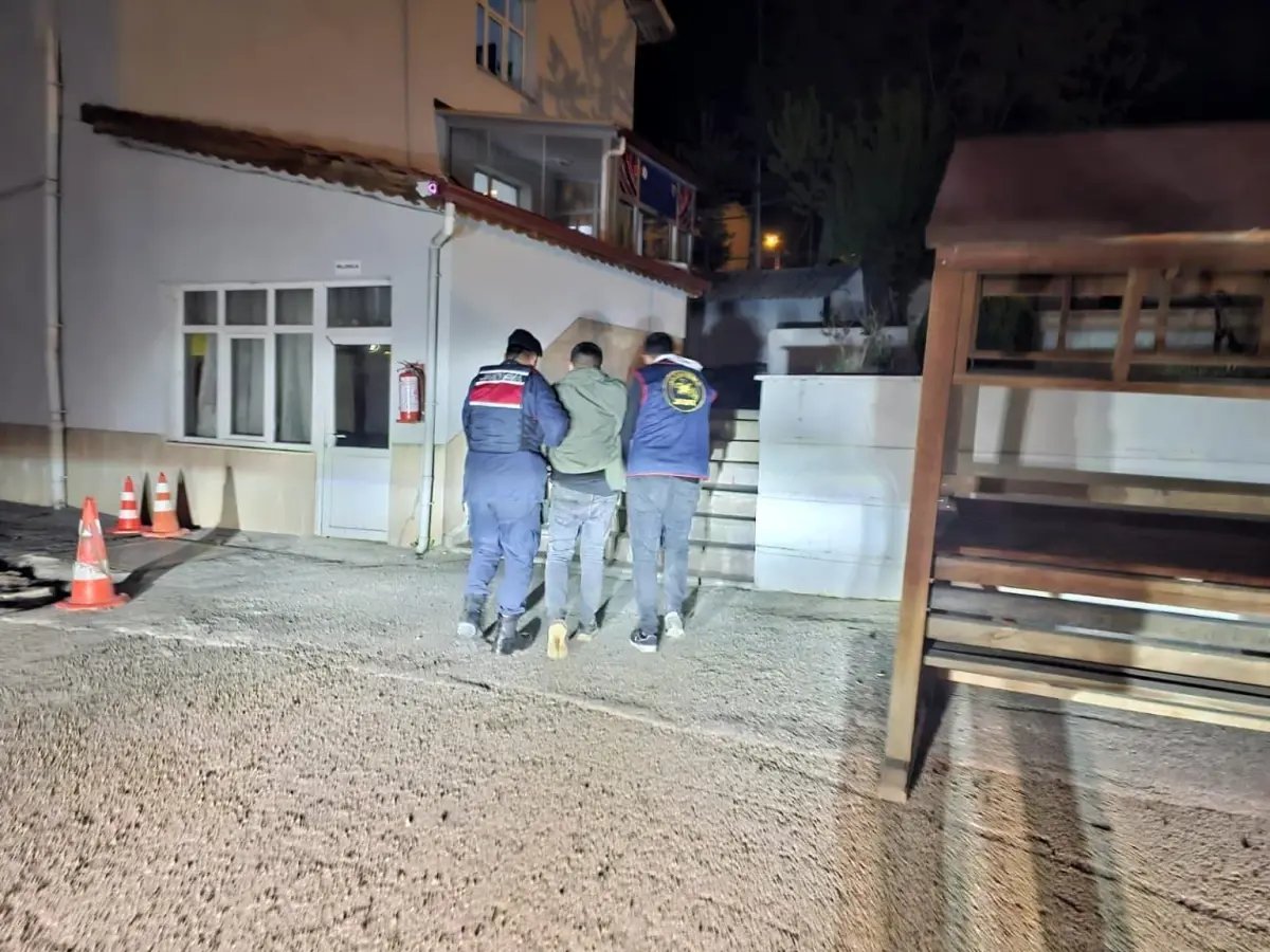 Kesinleşmiş Ceza ile Aranan Şahıs Yozgat'ta Yakalandı