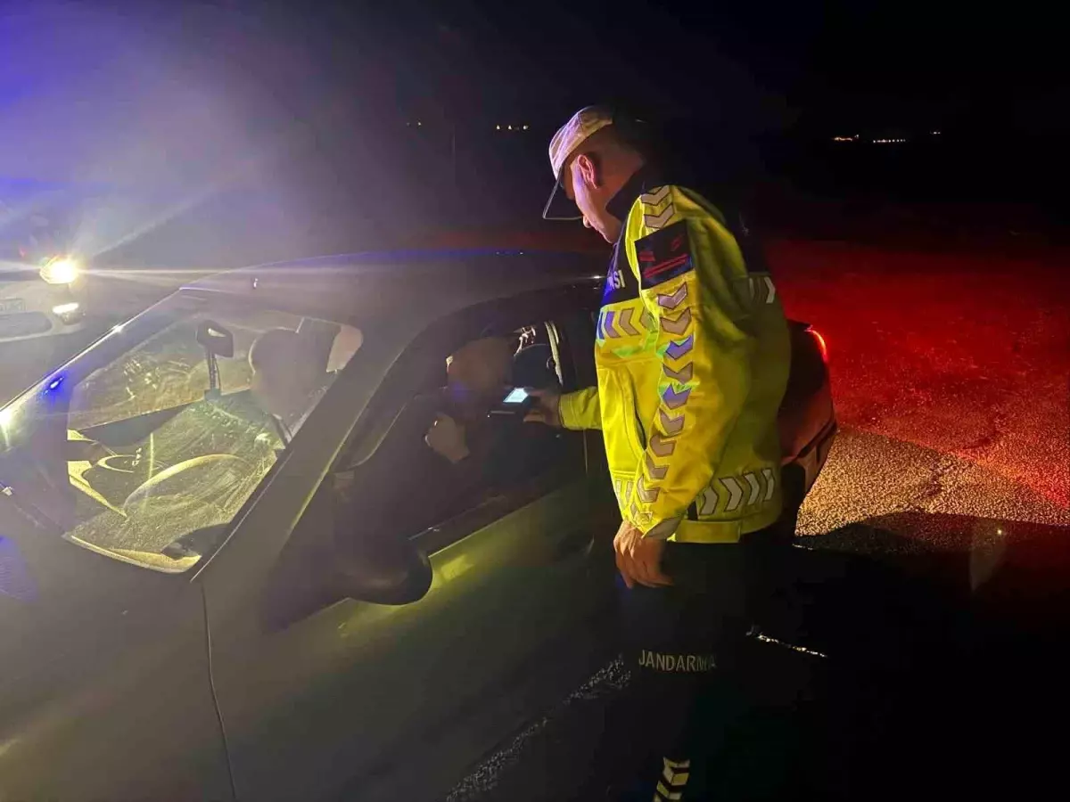 Yozgat'ta Trafik Denetimi: 11 Sürücüye Ceza Kesildi