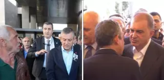 Yumruklu saldırı sonrası AK Parti Sözcüsü Ömer Çelik cenaze töreninde Özgür Özel ile görüştü