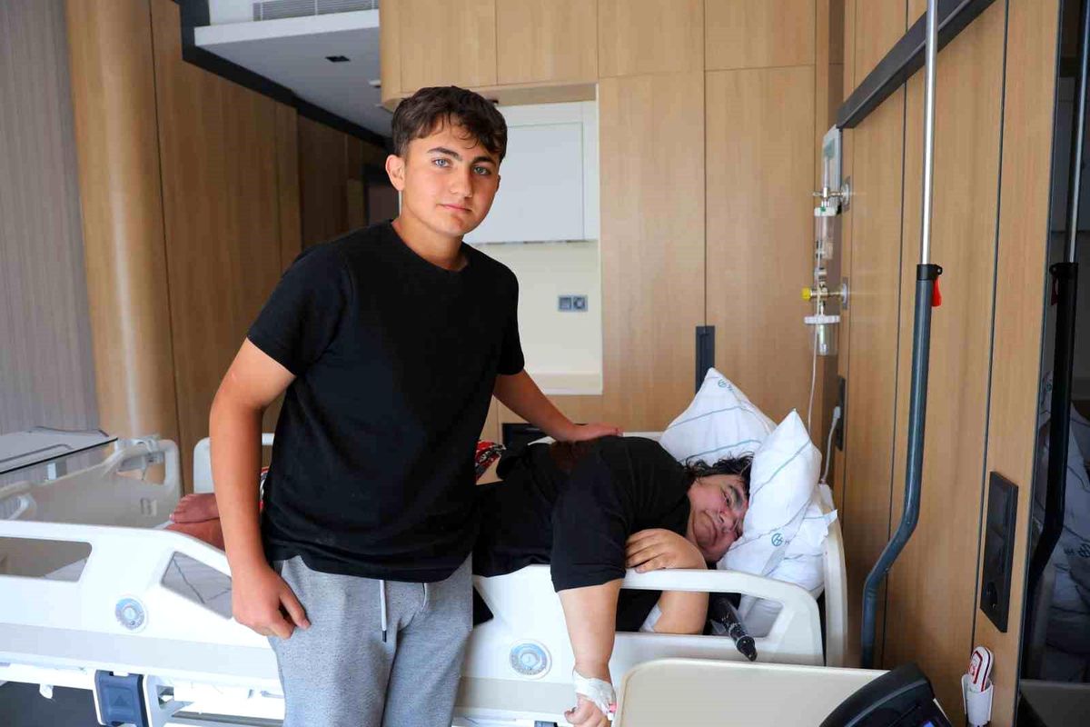 Kahramanmaraş'ta Aşırı Kilo Problemi Olan Fatma Dağlı'ya Yardım Eli Uzandı