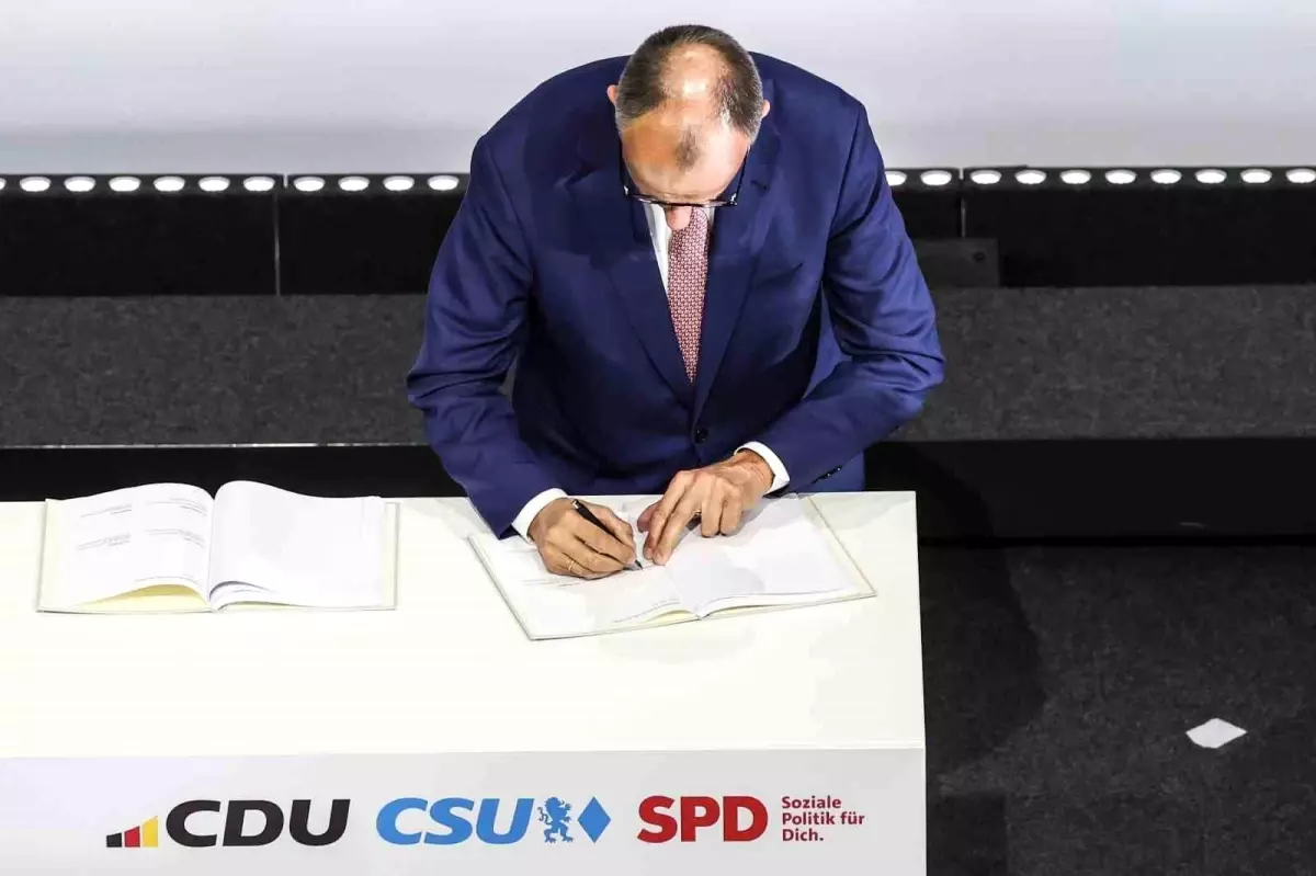 Almanya'da yeni koalisyon hükümeti kuruldu