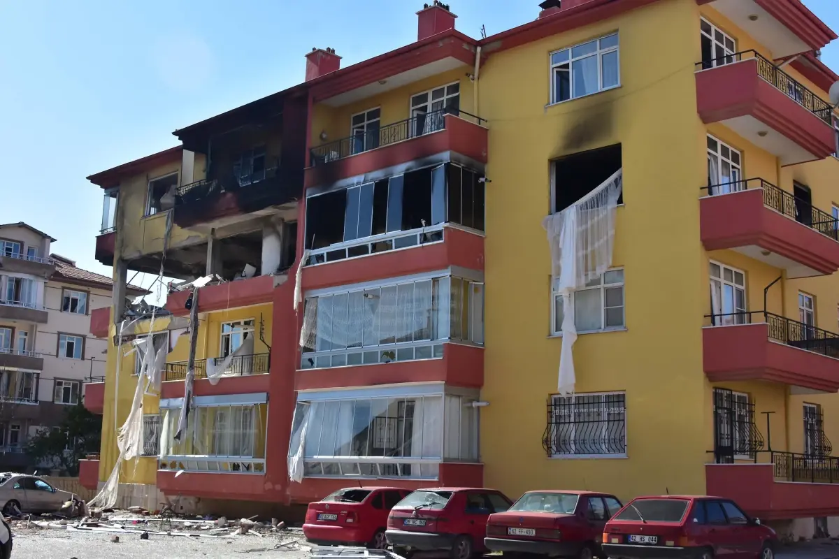 Konya'da Doğal Gaz Patlaması: 13 Yaralı