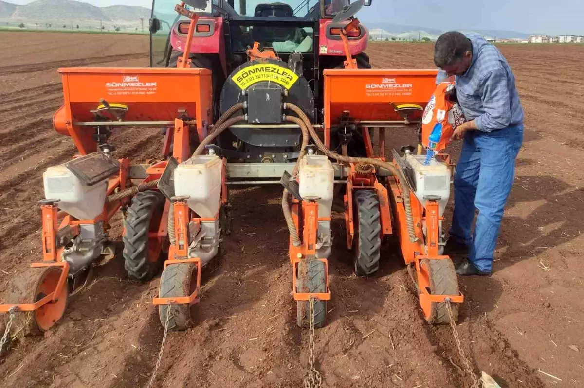 Gaziantep'te 2025 Yılı Pamuk Ekimi Başladı