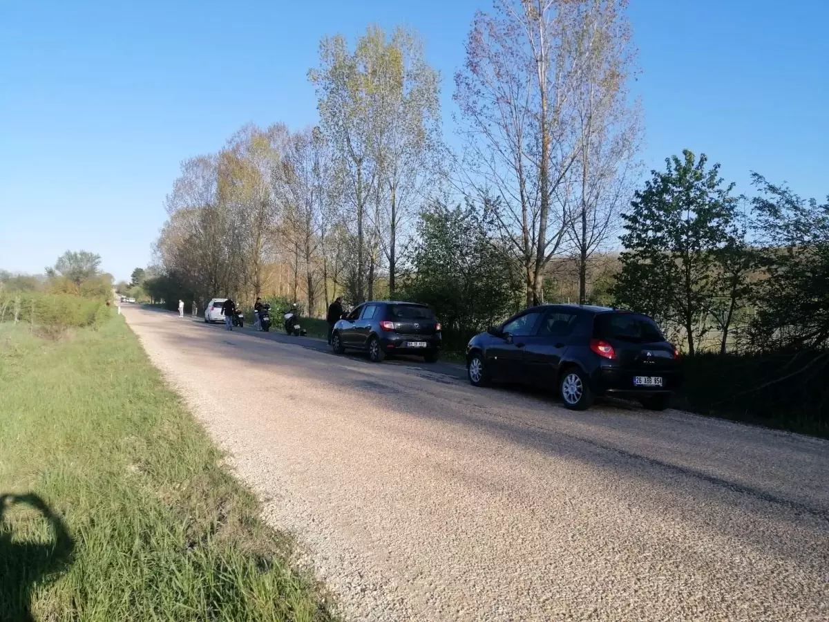 Bilecik'te Motosiklet ve Otomobil Çarpıştı: 2 Yaralı