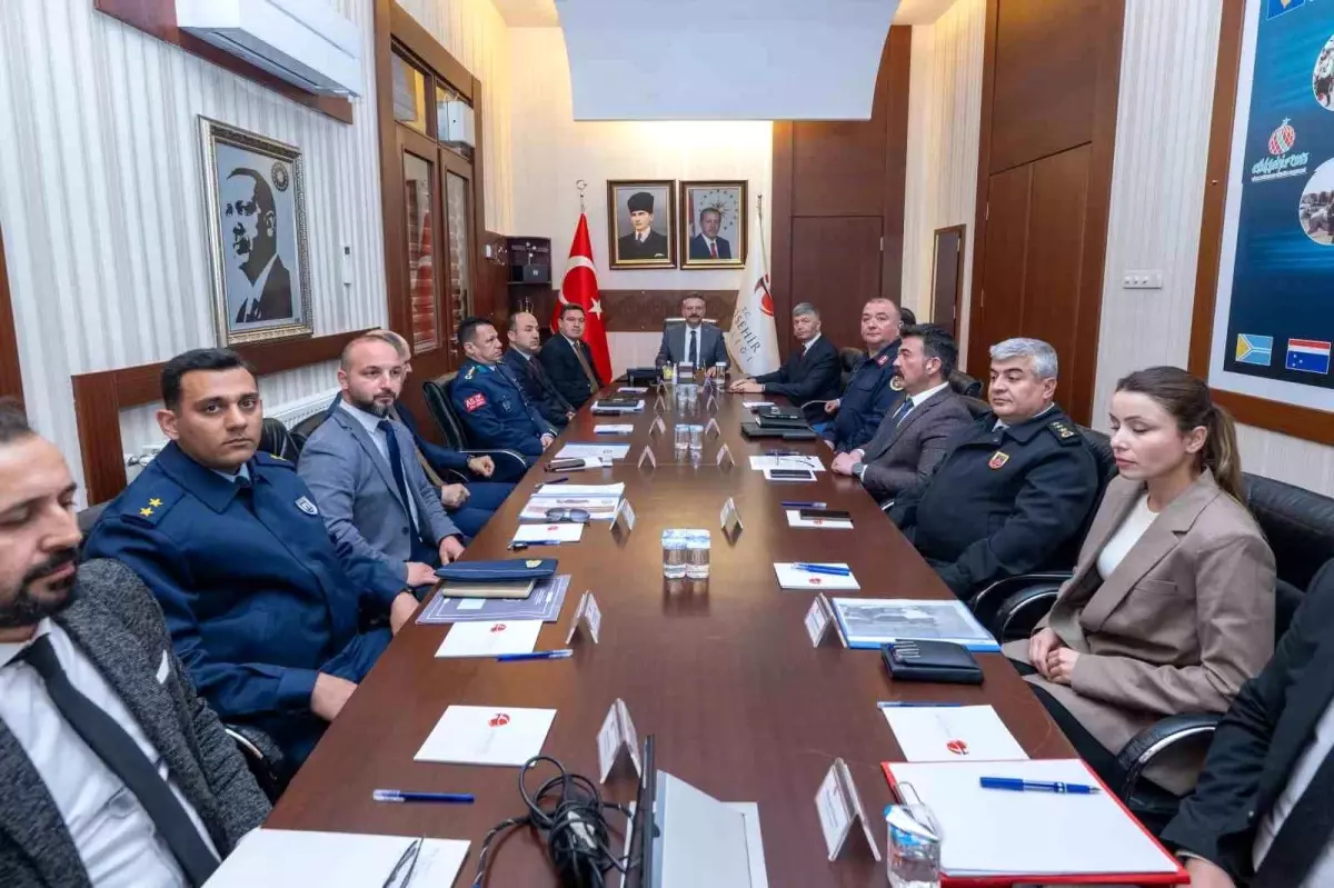 Eskişehir'de Güvenlik Toplantısı Yapıldı