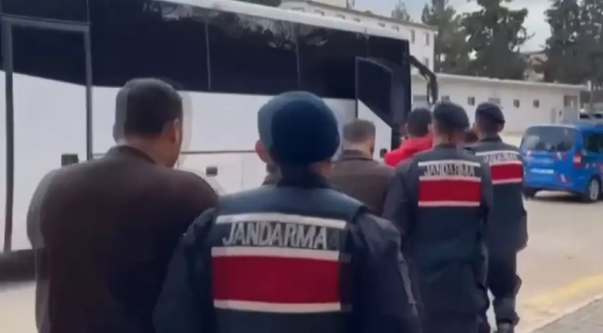 GAZİANTEP'TE DOLANDIRICILIK OPERASYONU: 4 TUTUKLAMA