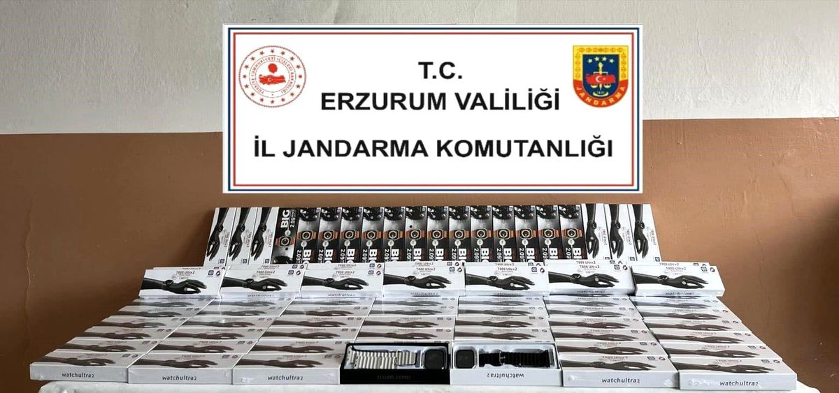 Erzurum'da 115 Adet Kaçak Akıllı Saat Ele Geçirildi